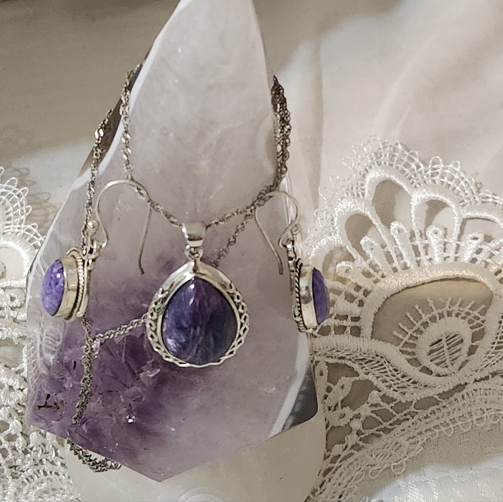 Women's 925 High-Quality Chaorite Necklace And 925 Chaorite Earring Set